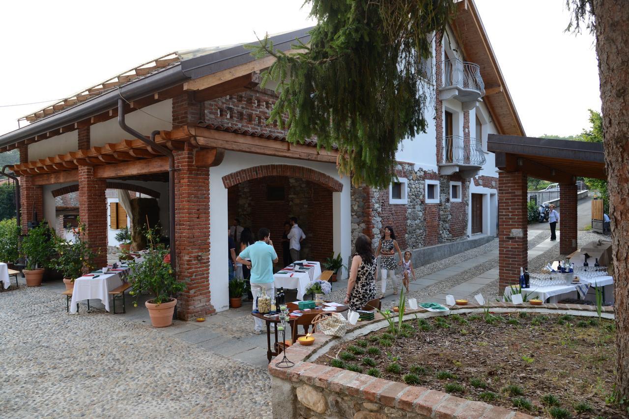 Relais Profumo Di Vino Bed & Breakfast Боргоманеро Екстериор снимка