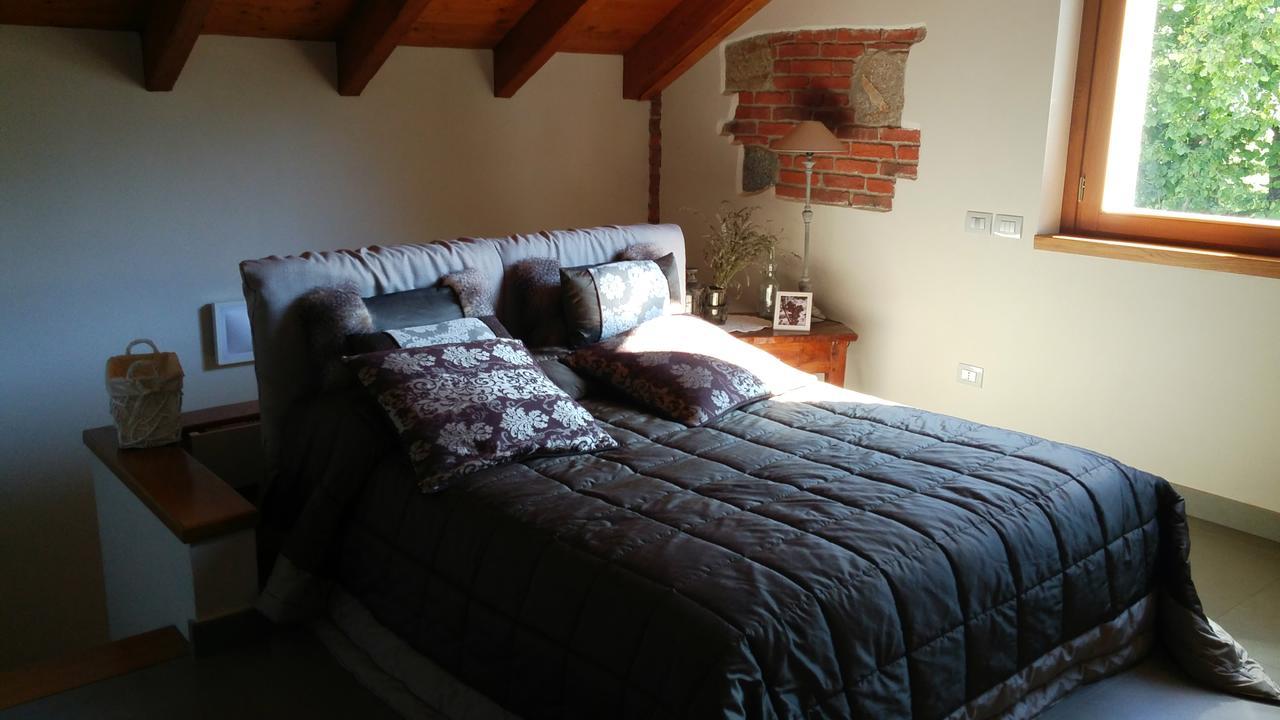 Relais Profumo Di Vino Bed & Breakfast Боргоманеро Екстериор снимка