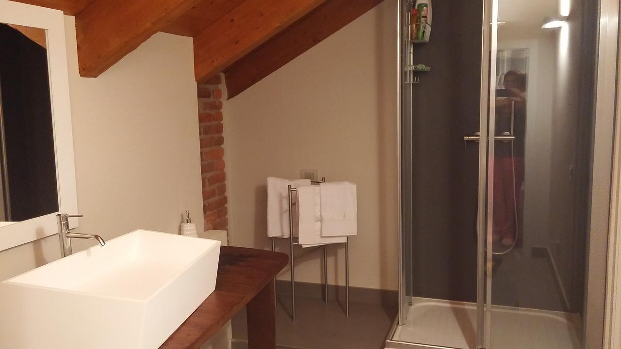 Relais Profumo Di Vino Bed & Breakfast Боргоманеро Екстериор снимка