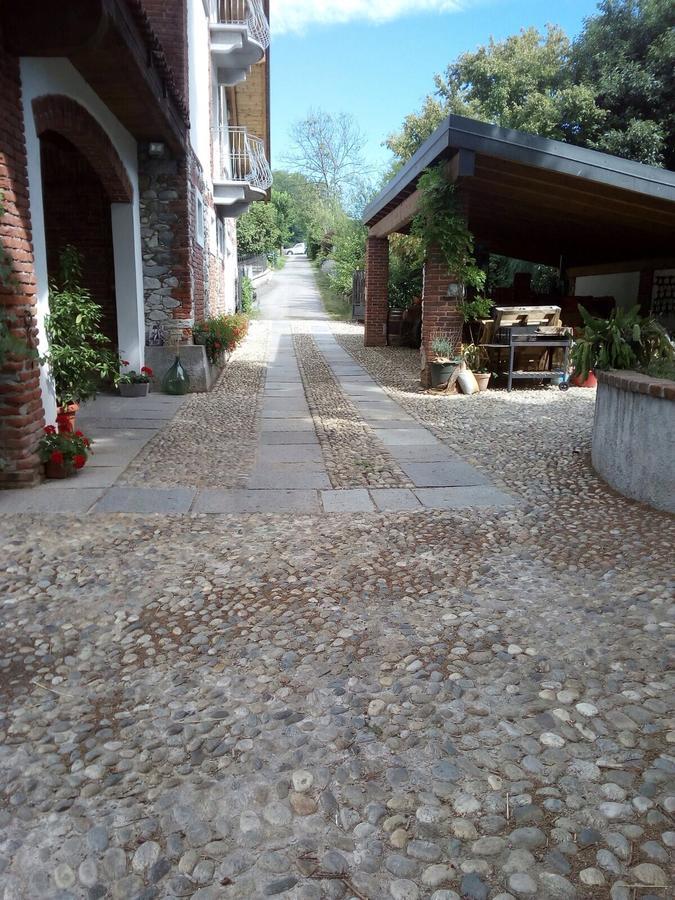 Relais Profumo Di Vino Bed & Breakfast Боргоманеро Екстериор снимка
