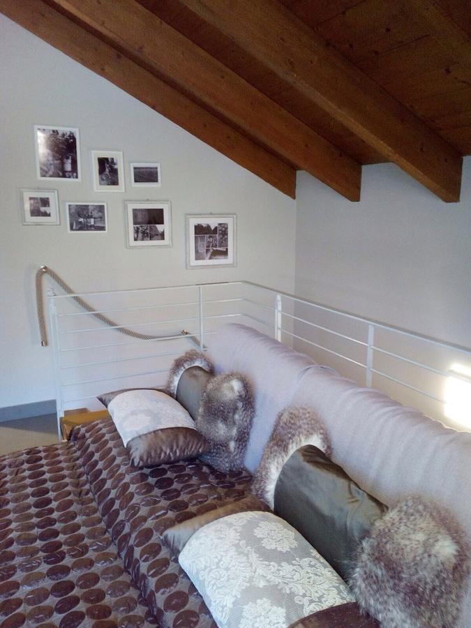 Relais Profumo Di Vino Bed & Breakfast Боргоманеро Екстериор снимка